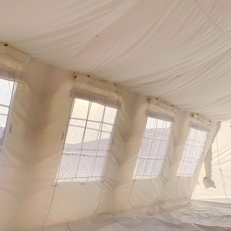 UNICEF standard 42 m²-es többcélú tűzgátló Huggy sátor