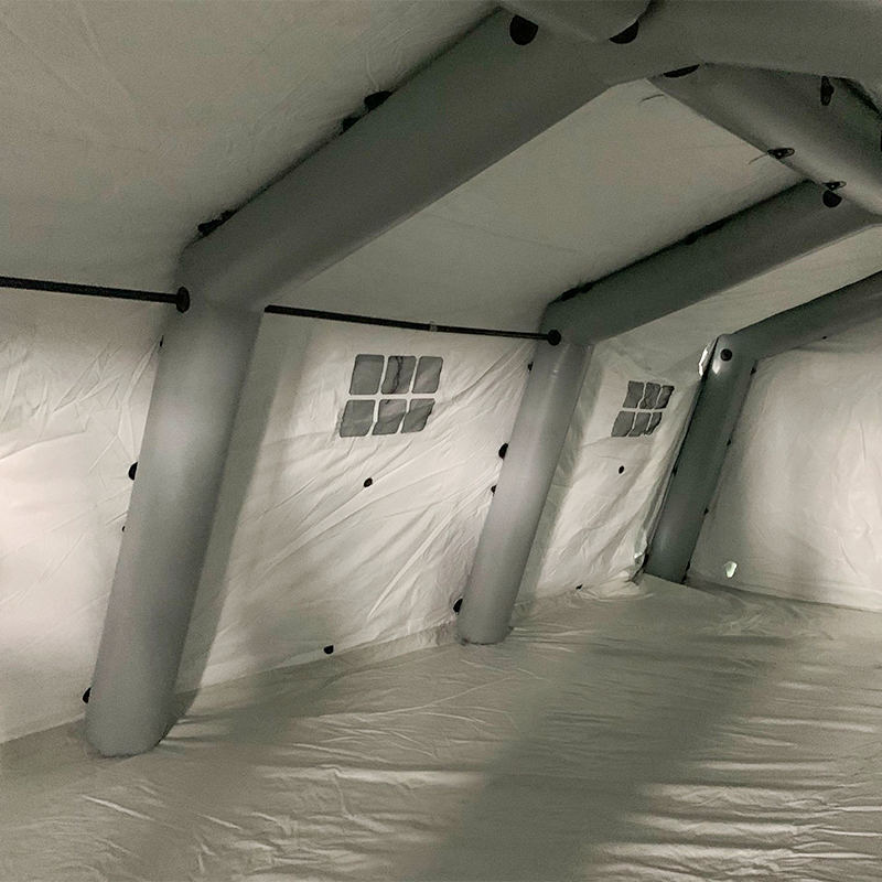 Alacsony nyomású 5,6 x 7,55 m-es többcélú, közepesen gyors felfújható sátor